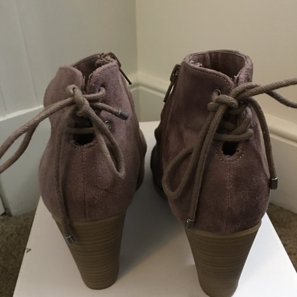 Ankle Boots - Picture 3 of 3